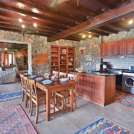 Barbaros Evi Villa